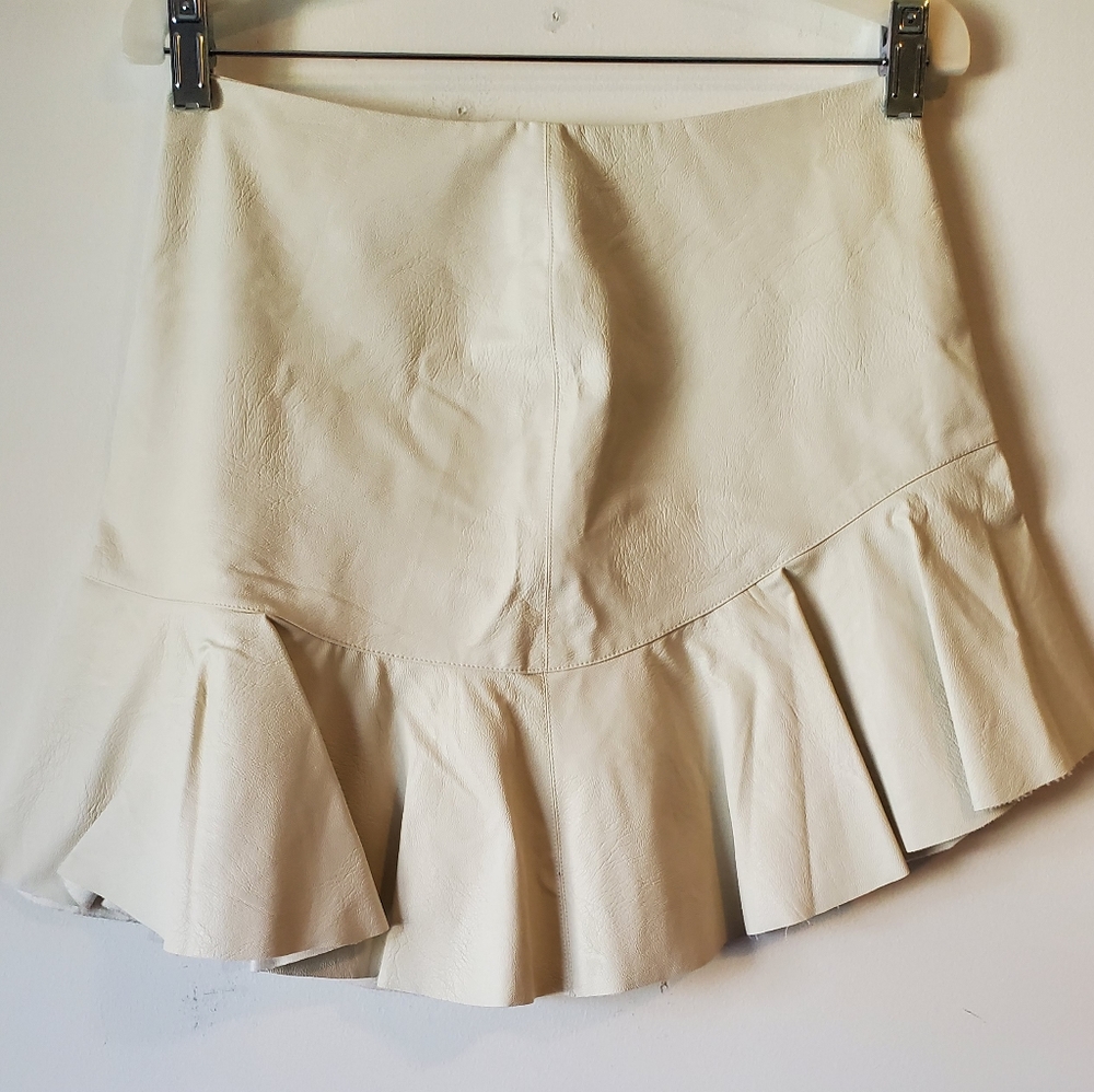 Zara Faux LEATHER Skirt